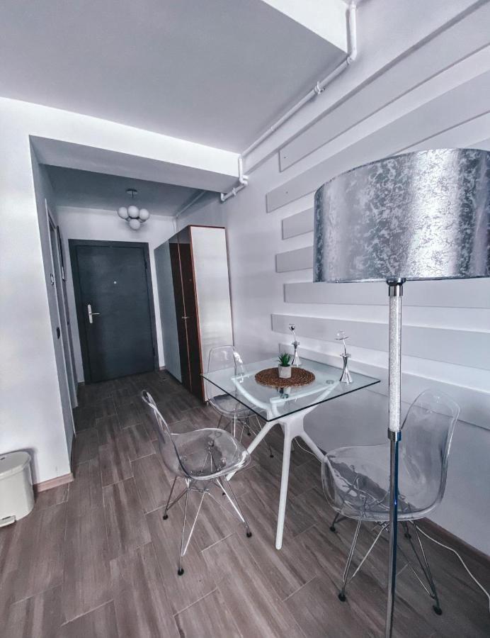 Mamaia Luxury Studio Apartment V ภายนอก รูปภาพ